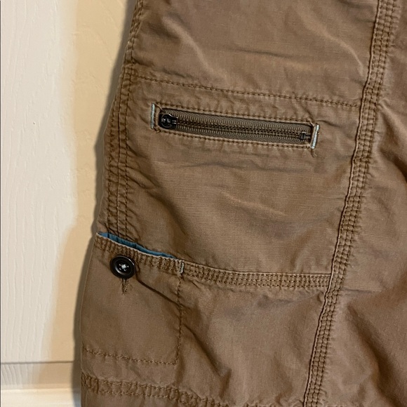 Eddie Bauer, women’s shorts, size 14, tan - Picture 3 of 9